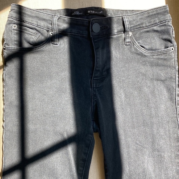 STS Blue Emma Skinny Ankle Jeans 27L - Picture 1 of 8